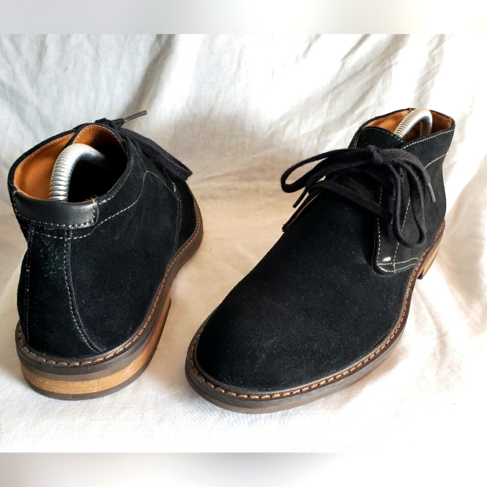 Vionic Bowery Chase Black Suede Chukka Boots Mens Sz 7